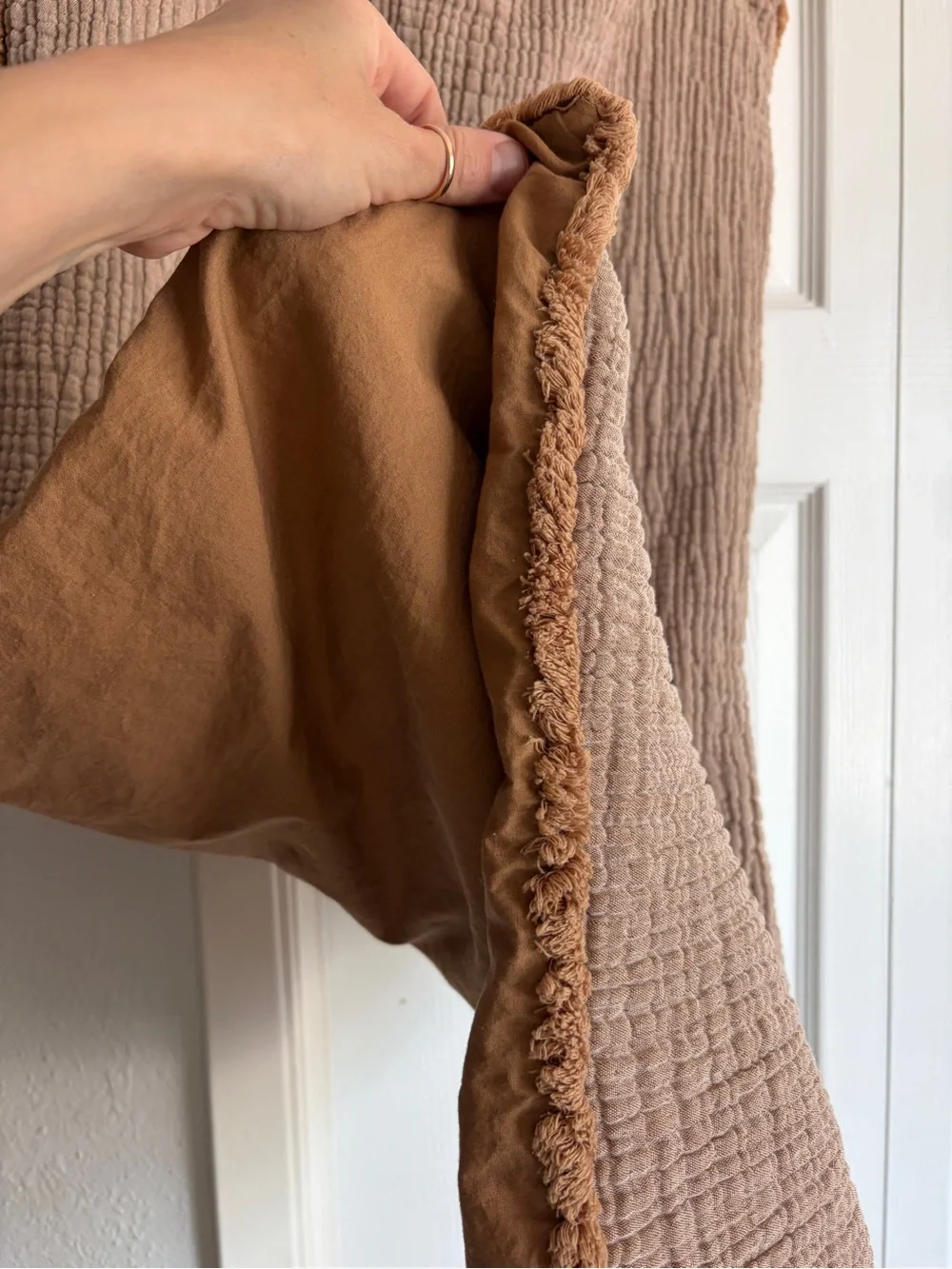 (1) KING Casaluna Warm Brown Pillow Sham Muslin Gauze Fringe